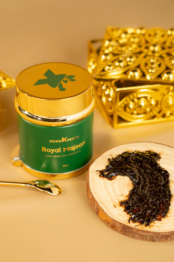 Royal Majoon texture next to the jar